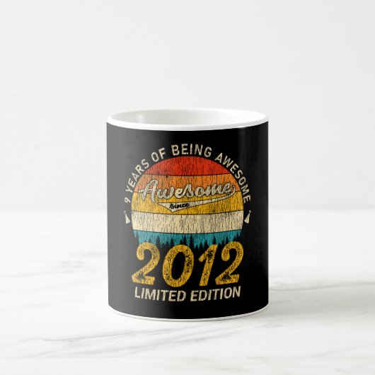 2012年生まれ限定版 誕生日ギフト コーヒーマグカップ (中央)