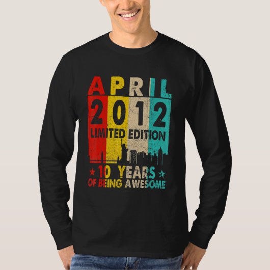 2012素晴らし年4月10日誕生日ヴィンテージRet Tシャツ (正面)