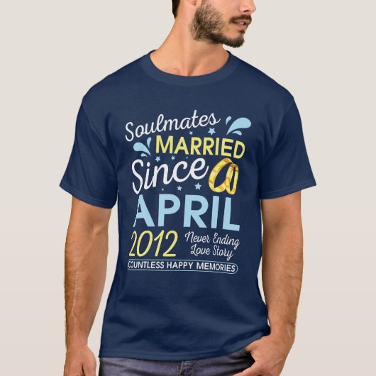 2012結婚した年4月から10年間の値リストを終了しない Tシャツ (正面)