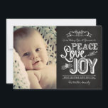 2013カードリンク（下） | Chalkboard Peace, Love 2012 シーズンカード<br><div class="desc">このカードの2013バージョンが利用可能になった。上のクリック小さなグラフィックは、製品ページに移動し、このホリデーカードをパーソナライズおよび購入する。このトレンディーのクリスマスフラットカードデザインはスポッテッドオリーブによってチャックボードタイポグラフィを備えている"あなたの平和、愛と喜びを願う |メリークリスマス・ハッピーニューイヤー"黒板の背景。裏には模様がスタイリッシュあストライプのる。写真と文字で簡単にパーソナライズ。オレンクリックジの「IT」ボタンをクリックすると、フォントの変更、サイズの入力、色の入力、文字の配置などを行うことができるデザインツールに移動する。The Spotted Olive™は、お尻の名刺ファンキー、トレンディーの招待状と発表、ホリデーカードとギフトに対しカッコいいてモダン、かわいい&デザインのためのオンラインのソースユニークです。Copyright 2012-Present |斑点のあるオリーブ™ |全著作権所有</div>