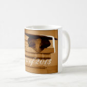 2013年のクラシック卒業生向け図書の種類 コーヒーマグカップ (正面右)