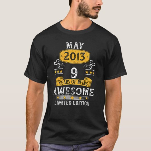 2013年5月から9歳の素晴らしい誕生日 1 Tシャツ (正面)