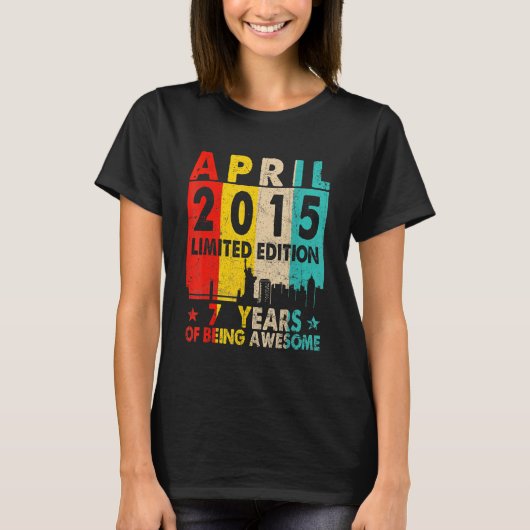 2015素晴らし年4月以来、第7誕生日ヴィンテージセンター Tシャツ (正面)