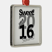 2016年クラスのネックレス、カスタマイズ可能 メタルオーナメント (右)