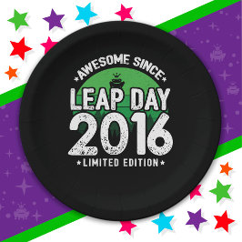 2016年素晴らし閏年日以後2月29誕生日 ペーパープレート