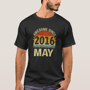 2016生まれ年素晴らし5月の子供たち(6歳の6歳から) Tシャツ