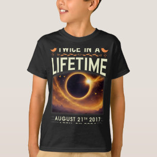 2017太陽の年のEclipse 2024の合計 Tシャツ