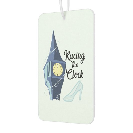 2017年のレース カーエアーフレッシュナー (左)