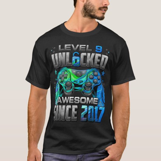 2017年以来のロック解除レベル9 9歳の誕生日おめでとう Tシャツ (正面)