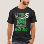 2017年5素晴らし番目の誕生日Gからレベル5のロック解除 Tシャツ (正面)
