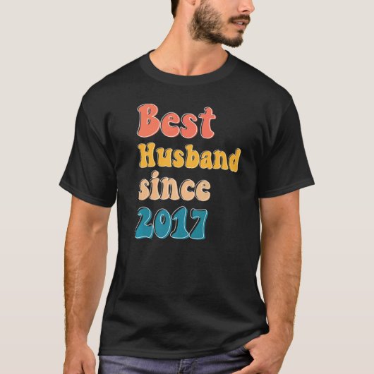 2017最高の年記念結婚男性の夫は Tシャツ (正面)