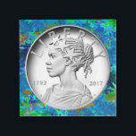 2017 American Liberty 225thアニバーサリーシルバー アクリルトレー<br><div class="desc">2017 American Liberty 225th Anniversary Silver Coin 225th Anniversary 統一された Silver Coin州造幣局は、2017年American Liberty 225th Anniversary Silver Coinを導入しモダン、レディ・リバティの最も進歩的なな演出をにした。アフリカ系アメリカ人が正式に鋳造されたコインに登場するのは今回が初めてだ。----AcriiPrint®HDプロセスで鮮やかに印刷され、あらゆるコンテンツの最高品質の表示を保証。このカスタムトレイを家庭や与え友人や家族に贈り物として注文する。</div>