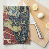 2018年の一角獣（ユニコーン）の光景 キッチンタオル (四つ折り)