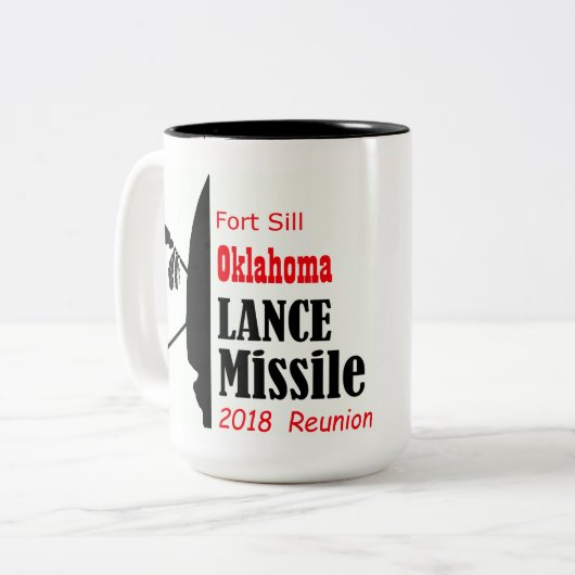 2018年の槍のミサイルの懇親会のマグ ツートーンマグカップ (正面左)