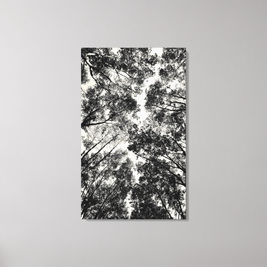 2018年、木々の間を行く | SVPイメージ キャンバスプリント (正面)