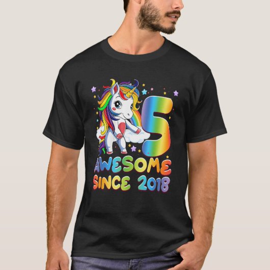 2018素晴らし年からUnicorn 5誕生日5 Tシャツ (正面)