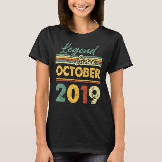 2019年10月3日の誕生日から3歳の伝説 Tシャツ