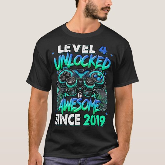 2019年4回目素晴らしの誕生日からレベル4のロック解除G Tシャツ (正面)