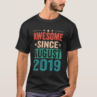 2019生まれ年以来4日素晴らし威厳がある4 Tシャツ