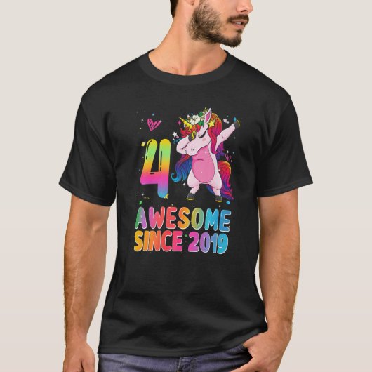 2019素晴らし年からダビング・ユニコーン4歳の誕生日4 Tシャツ (正面)