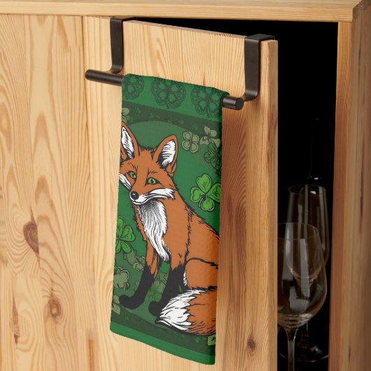 201.キツネとシャムロック キッチンタオル (三つ折り)
