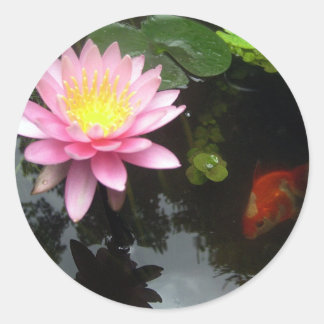 201.ユリと金魚 ラウンドシール