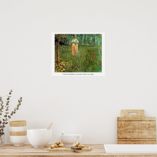 201.庭に歩くする女性 ポスター (キッチン)