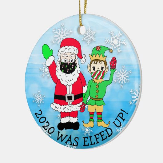 2020年はFacemaskで小妖精や小人とおもしろいサンタに迎えられた セラミックオーナメント (左)