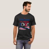 2020年刑務所用トランプ、手錠シャツTシャツ付き Tシャツ (正面フル)