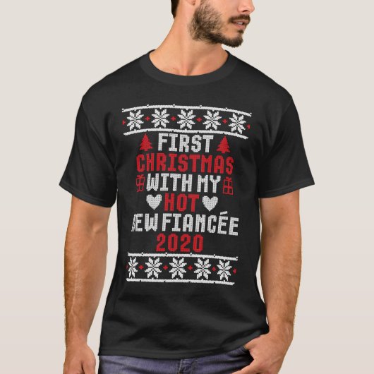 2020 Couple First Christmas With My Hot New Fiance Tシャツ (正面)