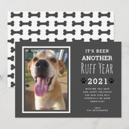 2021おもしろい年ペット写真グレー犬の骨がさびる シーズンカード