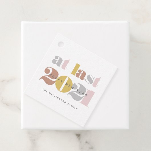 2021モダン年の新年の贈り物 フェイバータグ (インサイチュ)