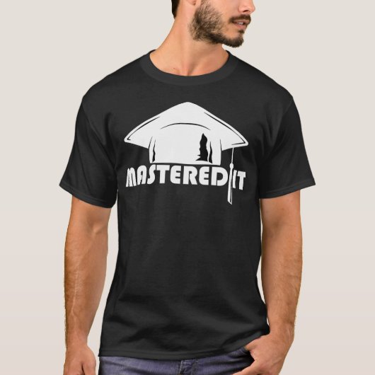 2021年のクラスはITカレッジ修士号Gを修得 Tシャツ (正面)