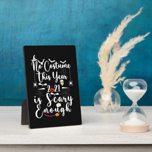 2021年のコスチュームは恐ろしいものではない フォトプラーク (側面)