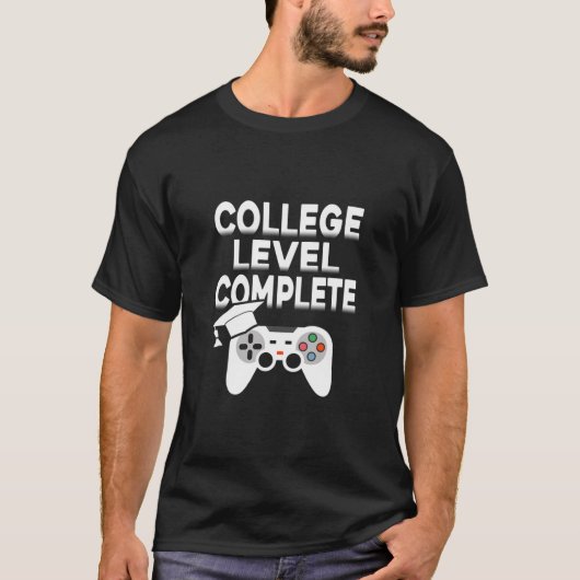 2021年大学レベルHのための完全ゲーマー卒業 Tシャツ (正面)