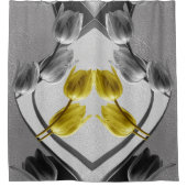 2021色のグレーと黄色のチューリップ シャワーカーテン (正面)