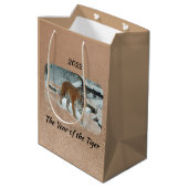 2022エレガント年の虎 ミディアムペーパーバッグ (裏面アングル)