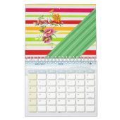 2022カレンダカラフルーストライプフローラ カレンダー (1月 2026)