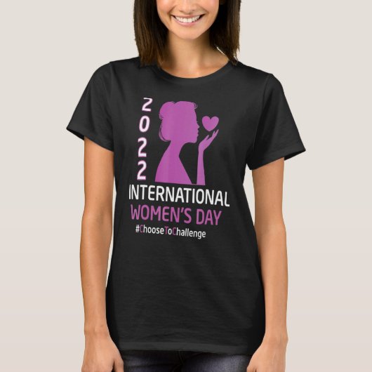 2022国際的年に挑戦する女性の日 Tシャツ (正面)