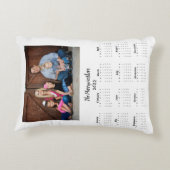 2022家族モダン名フォトカレンダー アクセントクッション (裏面)