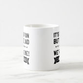 2022年の授業を終えた コーヒーマグカップ (中央)