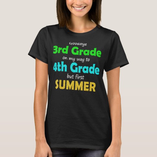 2022年の4年生に行く途中で3年生 Tシャツ (正面)