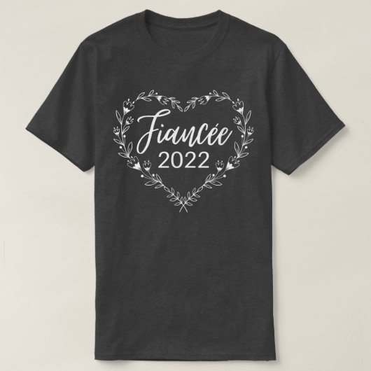 2022年婚約 ハートTシャツ ミセス 2022年エンゲージド 女性 Tシャツ (デザイン正面)