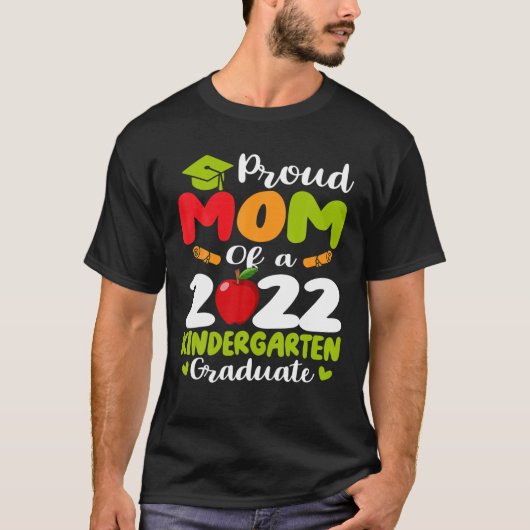 2022年度 幼稚園 卒業生の自慢のママ Tシャツ (正面)