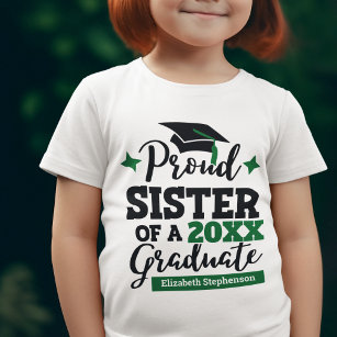 2022年誇りを持った卒業ブラックグリーンキャップTの姉妹 –  Tシャツ