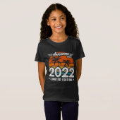 2022年限定 レトロかっこいい 2022年からずっと Tシャツ (正面フル)