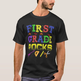 2022年1月1日Schに戻る1年生の岩 Tシャツ