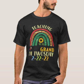 2022年2教え月4日2日22日22日2日2日2日2日2日2日2日2日2日2日2日2日2日2日2日2 Tシャツ