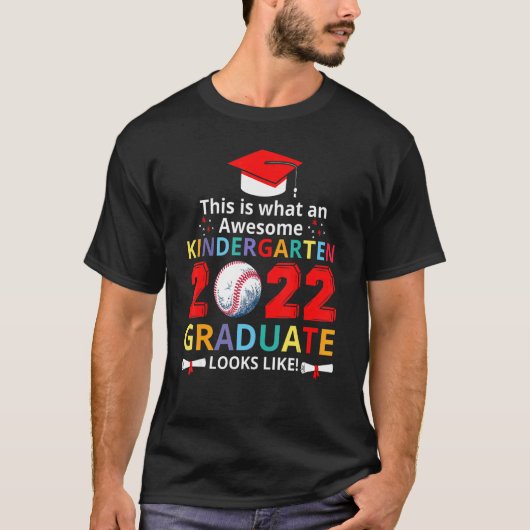2022素晴らし年基地に近い幼稚園の卒業生 Tシャツ (正面)