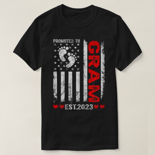 2023年にグラム2023マザーズに昇格した女性アメリカ国旗 Tシャツ (デザイン正面)
